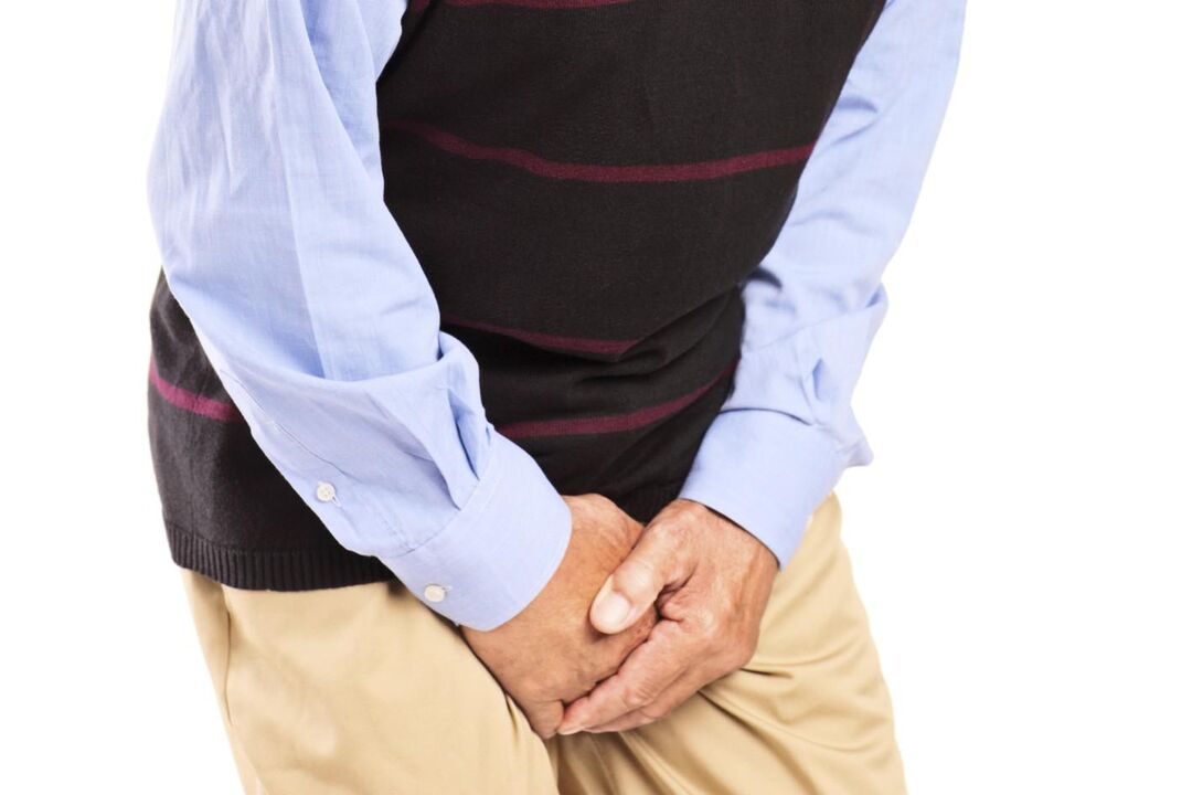 Gli uomini con prostatite congestizia sono infastiditi da dolori dolorosi o acuti nella zona inguinale
