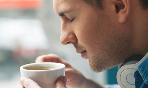 il caffè come bevanda dannosa per la prostatite